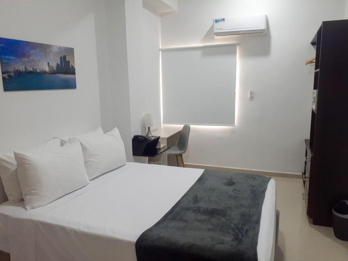 Hotel El Marques De Manga Cartagena Exteriör bild