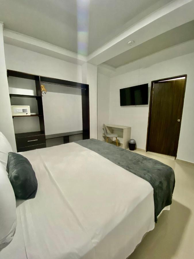 Hotel El Marques De Manga Cartagena Exteriör bild