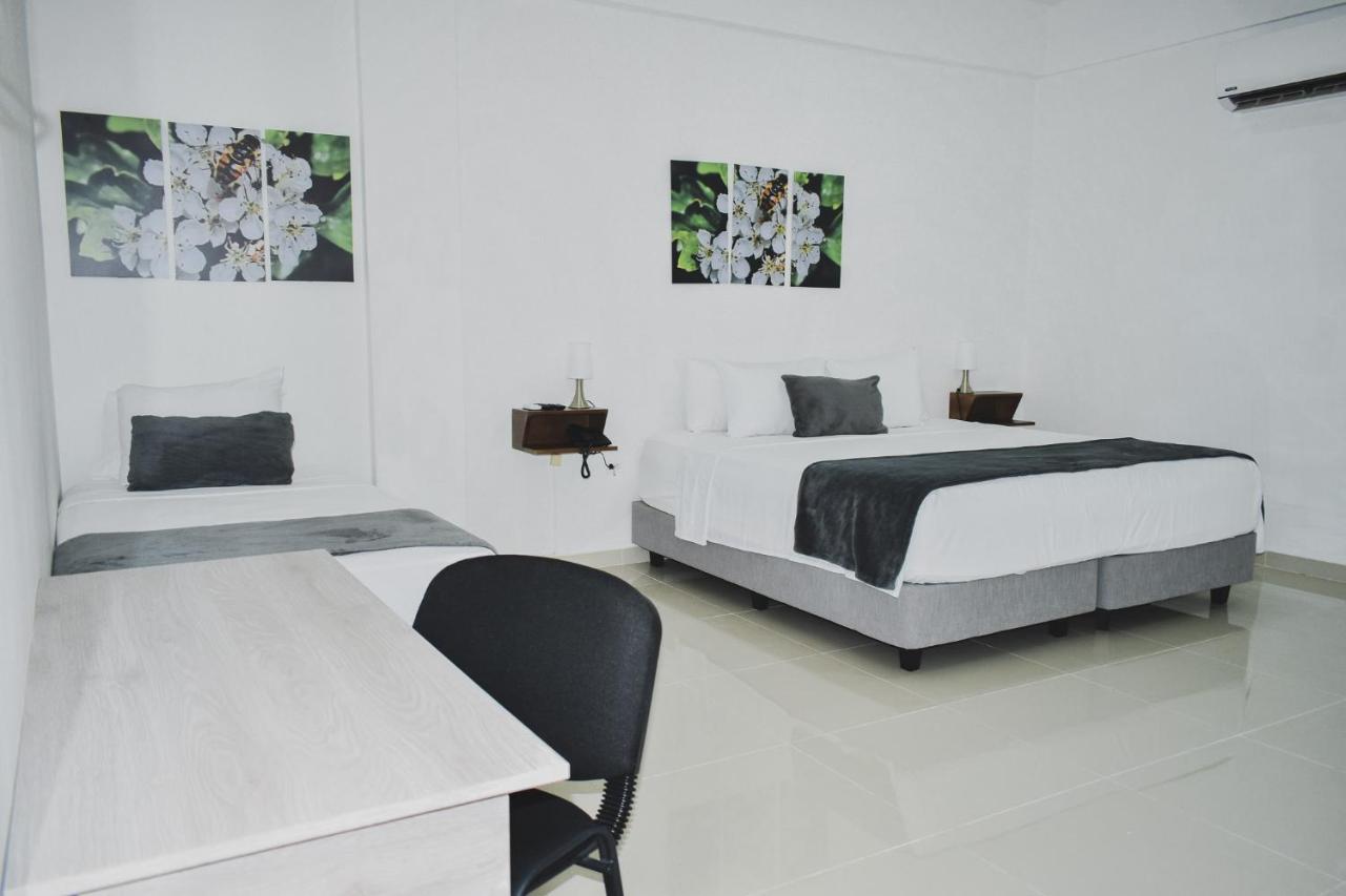 Hotel El Marques De Manga Cartagena Exteriör bild
